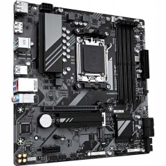 Материнская плата GIGABYTE B650M D3HP, AM5, B650, PCIe4.0, HDMI+2xDP, 4xDDR5, 2.5GLAN, 2xM.2, mATX