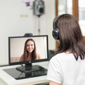 Web-камеры Logitech 960-001063 - Metoo (6)