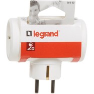 Legrand 050662 Розетка 3X2P+T белая