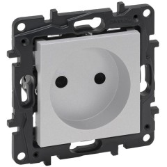 Розетка 2К Niloe Step 16А 250 В с з/<wbr>ш винт. клеммы Алюминий