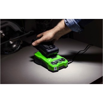 Аккумулятор Greenworks G24B4+24V 4Ач с двумя USB-C разъемами - Metoo (2)