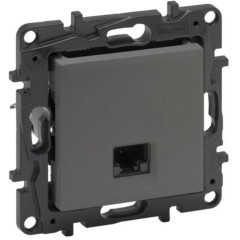 Информационная розетка одинарная Niloe Step RJ45 Кат.5e UTP Сталь