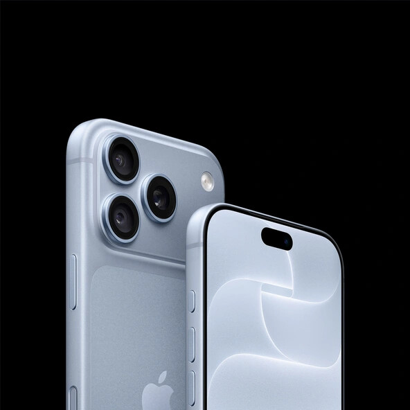 Два iPhone 18 Pro в цвете Glacier – задняя панель и дисплей