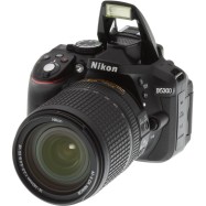 Цифровой фотоаппарат Nikon D5300 - 18-140mm черный зеркальный