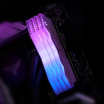 Оперативная память 32GB Kit (2x16GB) 6000MHz DDR5 Team Group DELTA RGB FF4D532G6000HC38ADC01 White - Metoo (3)